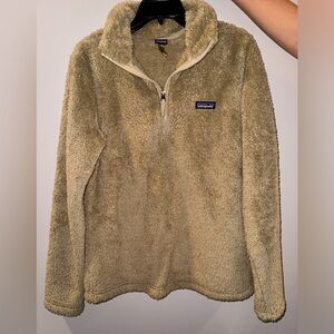 Patagonia pullover- women’s